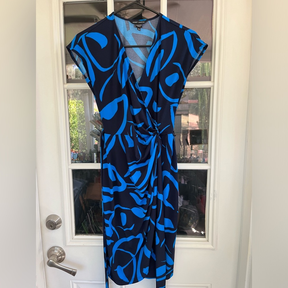Maggie London Blue Print Wrap Dress (Size 2) EUC